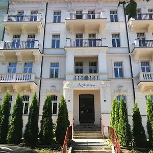 zkontrolujte dostupnost